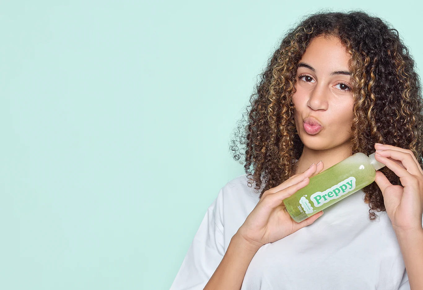 Serious Glow, Playful Bodycare